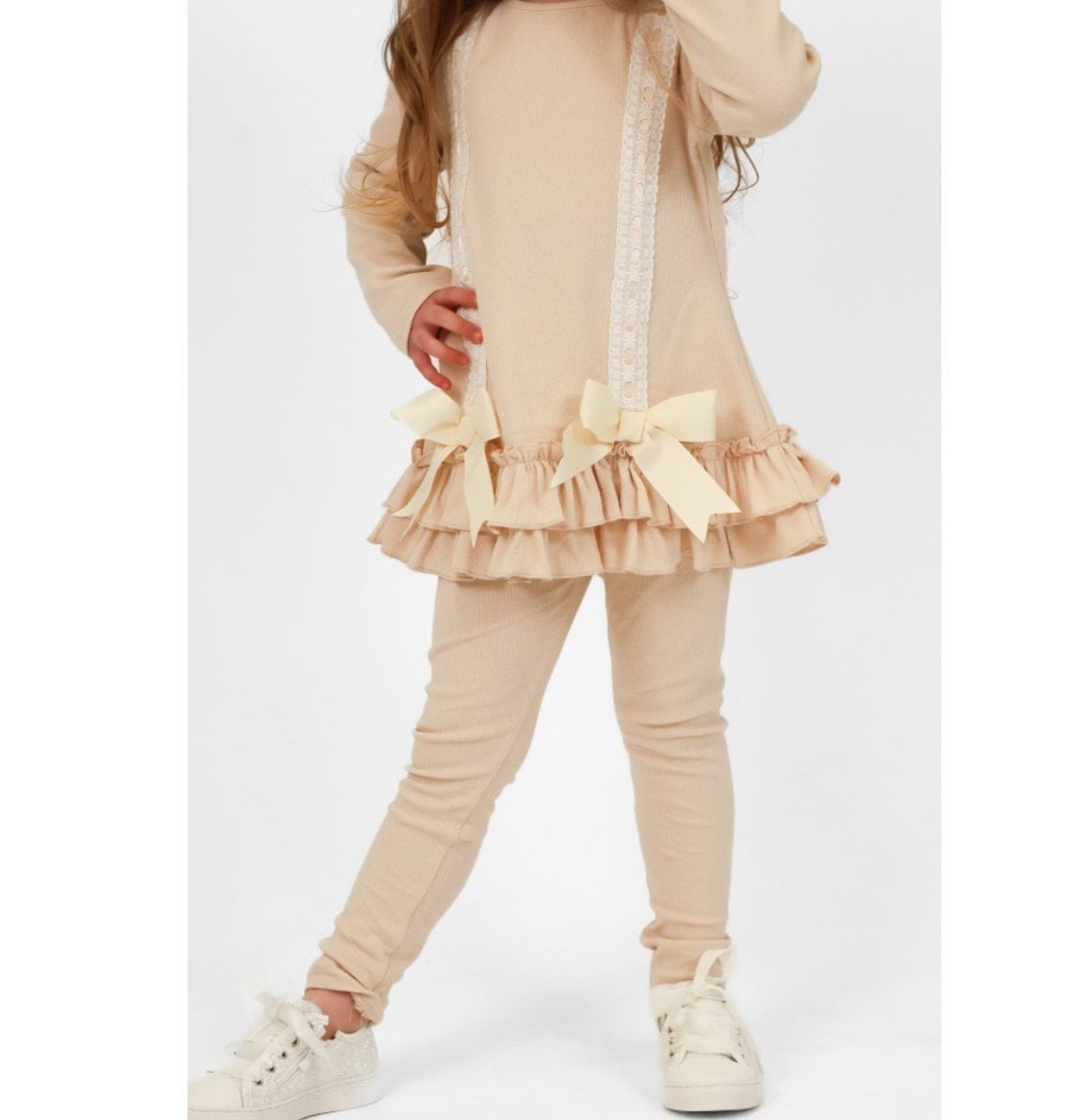 Harris Kids Sophia Beige Outfit