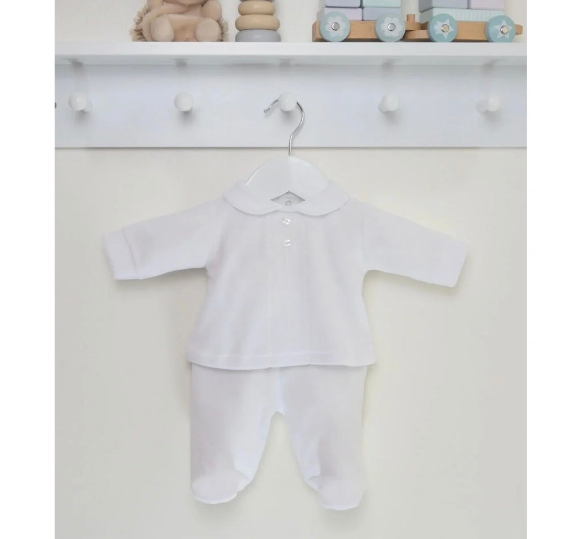 Pex White Velour Outfit