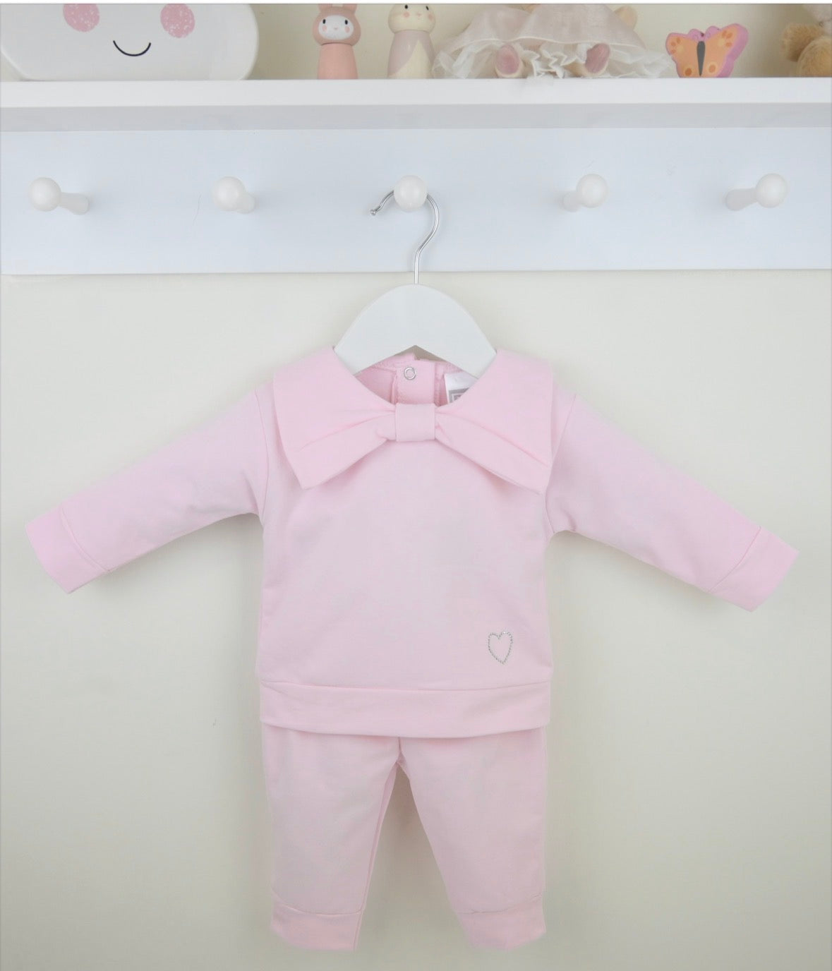 Pex Pink Heart Outfit