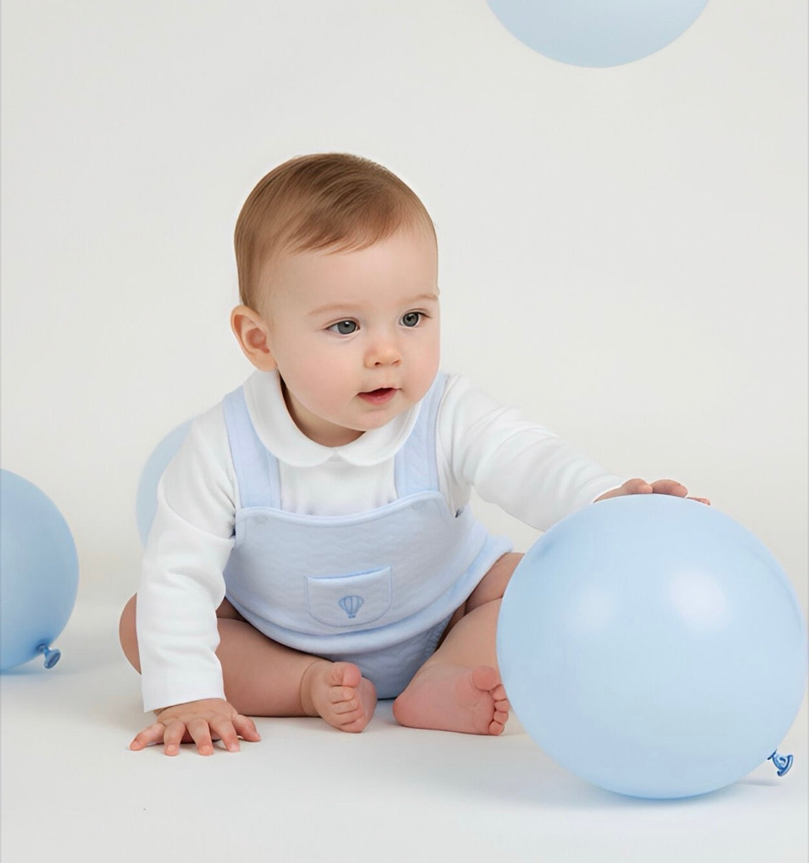 Pex Blue Balloon Pascal Outfit