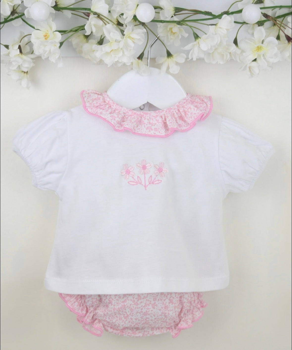 Pex Pink Muriel Outfit