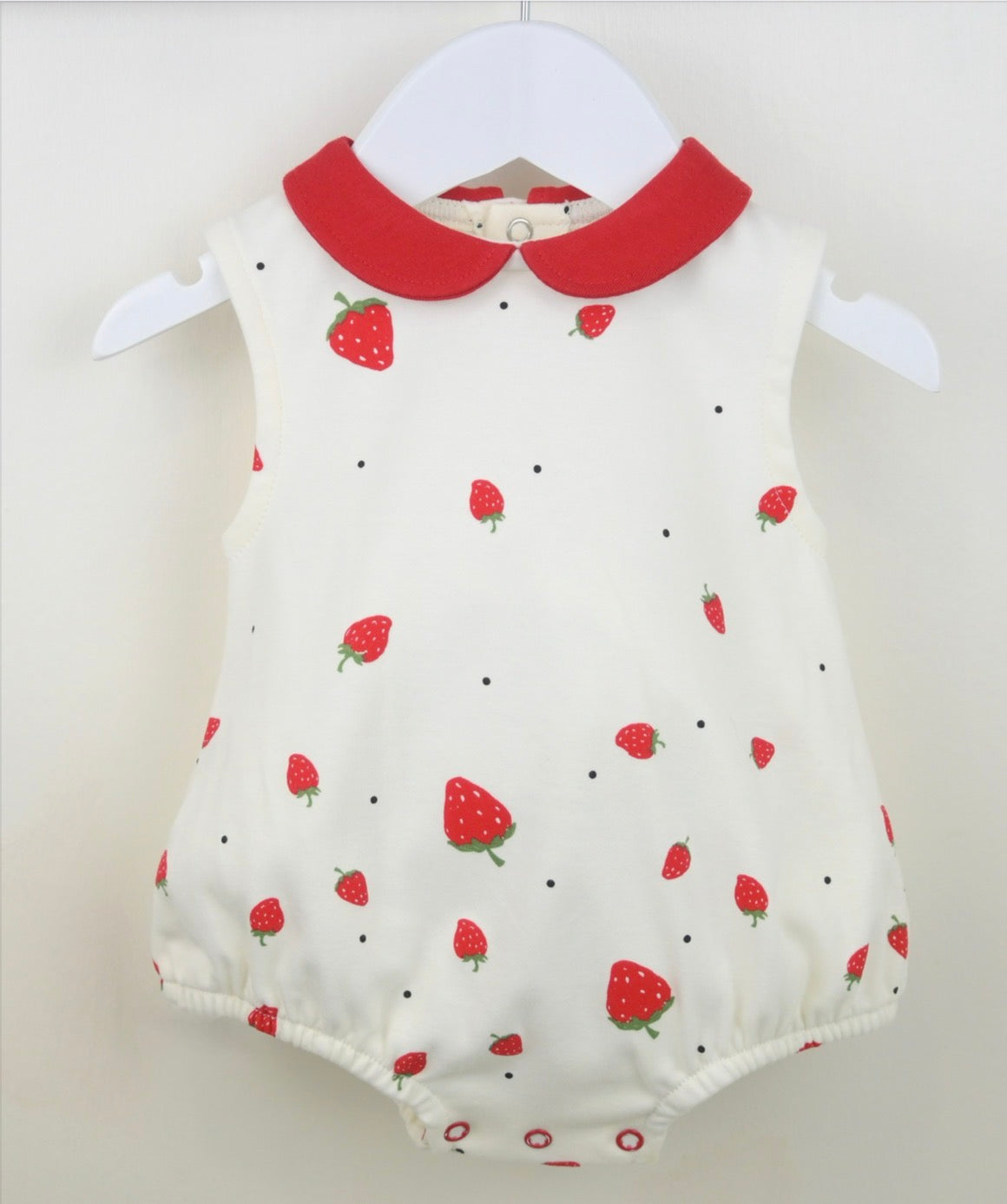 Pex Strawberry Outfit