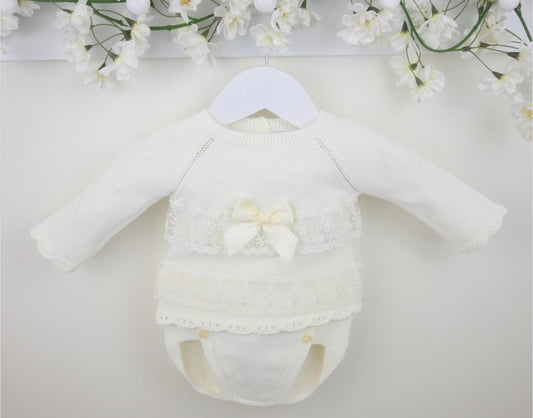 Pex Ivory Arianna Outfit