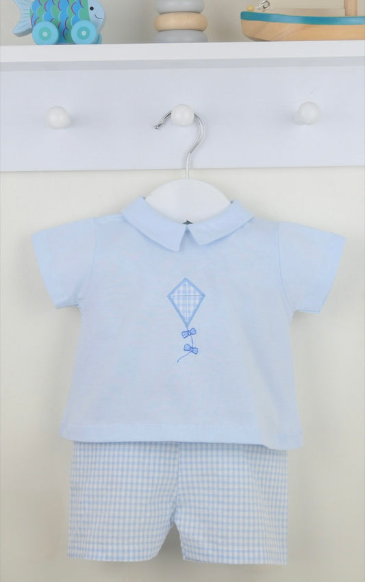 Pex Blue Kite Shorts Outfit