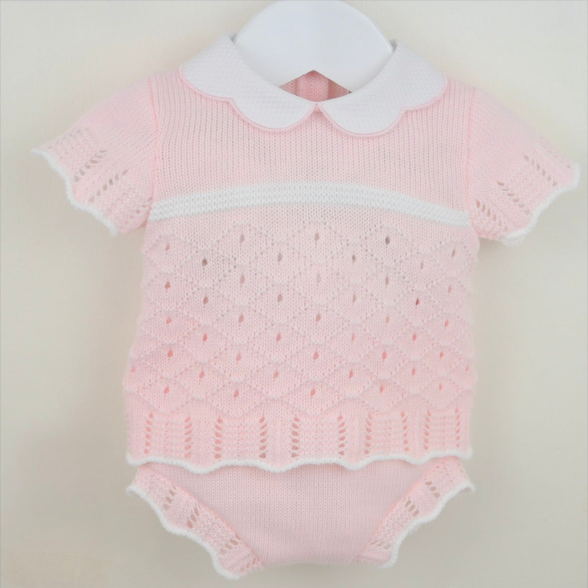 Pex Pink Avery Outfit